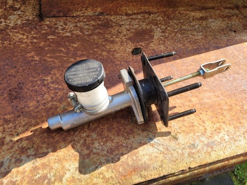 Cylindre emetteur embrayage - emetteur,