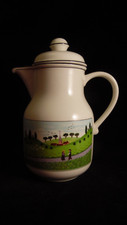 Verseuse en porcelaine