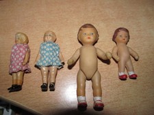 LOT PETITES POUPEES ARI et AUTRES - BON ETAT.