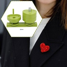 Moule à badges, épingles et