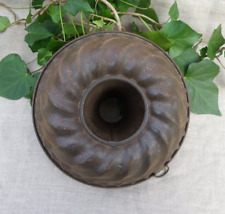 MOULE À GÂTEAU ANCIEN EN FER - KOUGLOF BABA SAVARIN