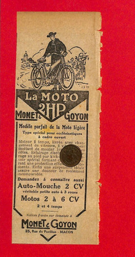 Macon curé sur moto - 71, )