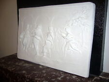 GRAND bas relief  NEUF la Farandole  88X59cm 
