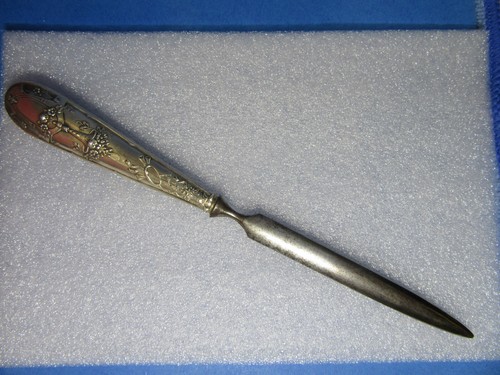 Ancien coupe papiers en - ,