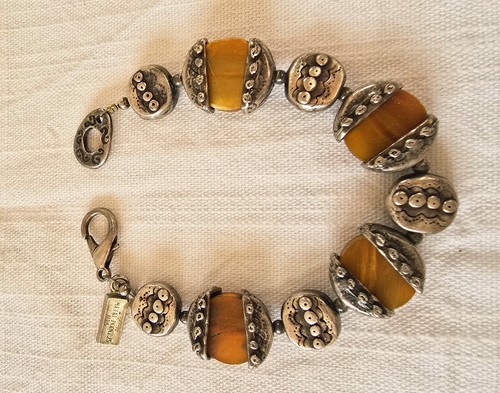 Metal pointus paris bracelet - metal,