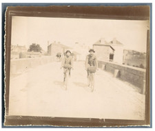 France, Mareuil, Deux sur des