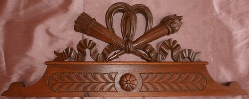 Fronton bois sculpté fin - en,
