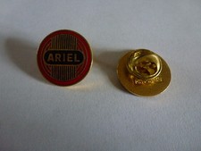 pin's épinglette broche émaillé au four  moto ARIEL
