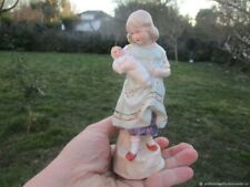 Figurine ancienne Fille