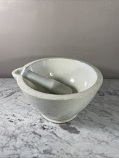 Mortier et Pilon en porcelaine