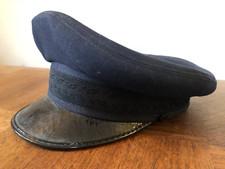 ANCIENNE CASQUETTE A VISIÈRE avec GALON BRODÉ " ARMÉE? " BALSAN, TAILLE 54