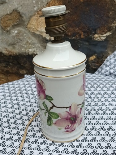 Limoges porcelaine ancien pied