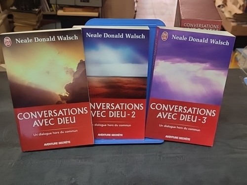 Conversations avec dieu - dieu,