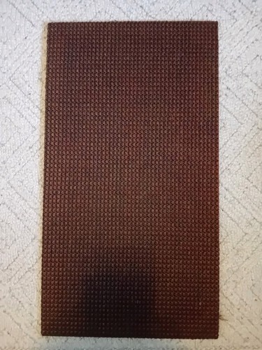 Cache tissu pour - tissu, enceinte