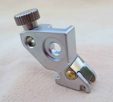 Pfaff  Support pied de biche