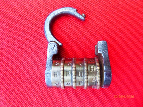 Cadenas ancien rouleau code - cadenas,