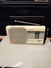 Radio portable LW/ MW/FM Sony ICF-760L / Très Bon Etat De Fonctionnement 