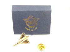 Pin's Pins Pin Badge - AVION