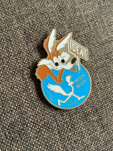 Pin warner bros bip - bros,