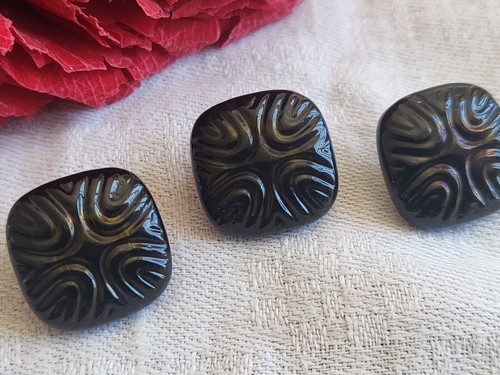 Trio anciens boutons verre - anciens, en