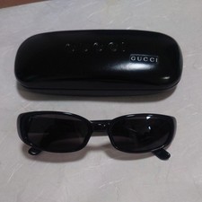 Lunettes de soleil GUCCI GG