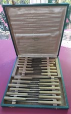 Coffret de 24 couteaux vintage