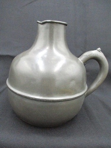 Vintage 1930 old colonial - 1930's,
