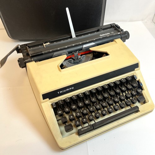 Machine écrire - à,