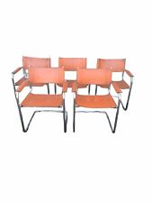 Chaises cantilever esprit