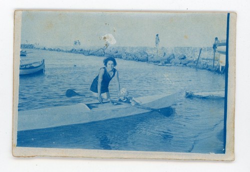 Photo cyanotype une femme en - femme,