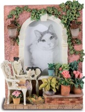 Cadre photo déco figurine statuette Chat dans jardin - campagne - à poser animal
