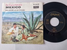 Bob Moore And His Orchestra -