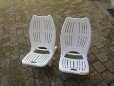 Deux chaises de jardin
