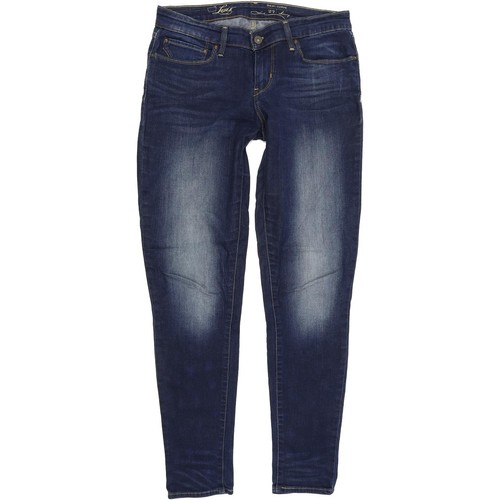 Levi demi curve - levi's,