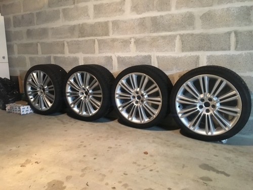Roues - +, pneus)