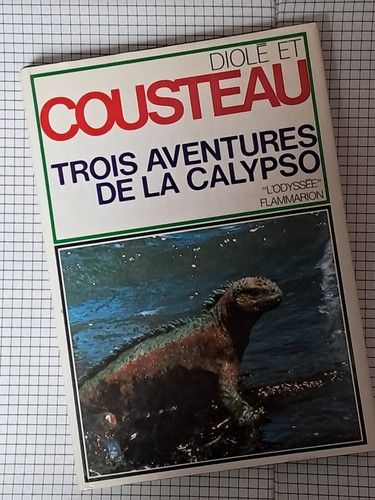 Livre trois aventures - "trois, de