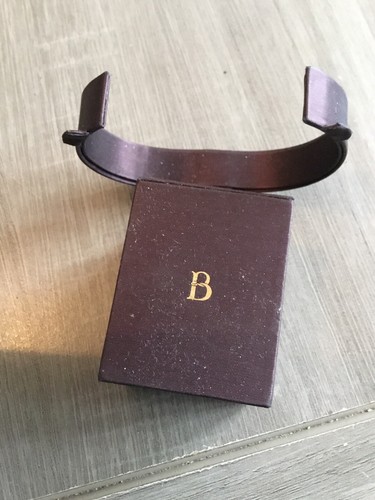 Boucheron présentoir montre - boucheron,