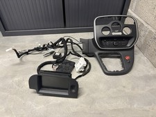 KIT Autoradio Renault kangoo GPS R-Link bluetooth d'origine  avec son faisceau.