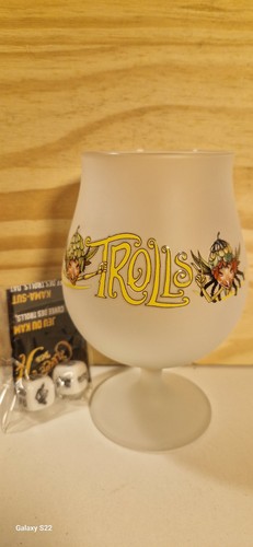Verre cuvee des - des, trolls
