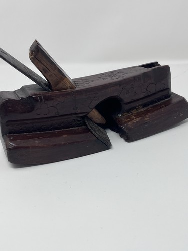 Rare ancien rabot - rare, 1717