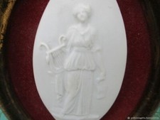 Miniature Ancienne Bas-Relief