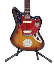 [Fender Japan] Guitare