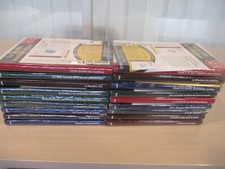 COLLECTION LE MONDE EST MATHEMATIQUE - 28 tomes dont 27 sous blister