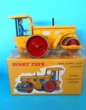 DINKY TOYS 830 RICHIER ROULEAU