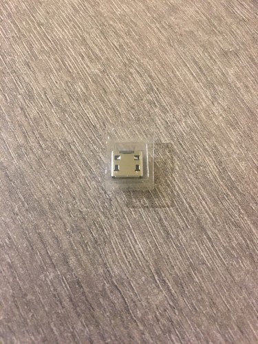 Connecteur port charge - port,