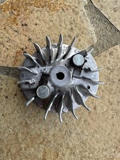 Volant Magnétique Tronçonneuse Partner 385