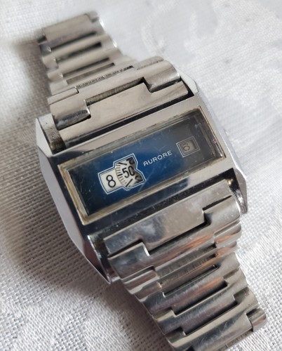 Montre mécanique suisse - mécanique, à