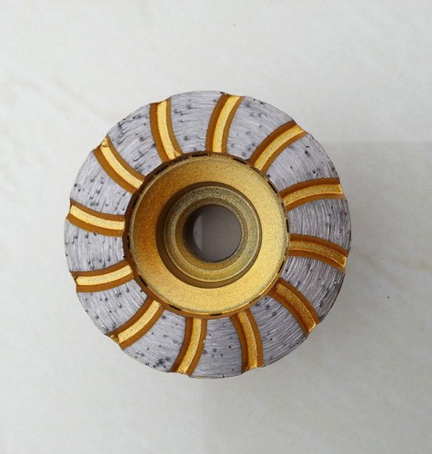 Disque meuler diamant turbo - À,