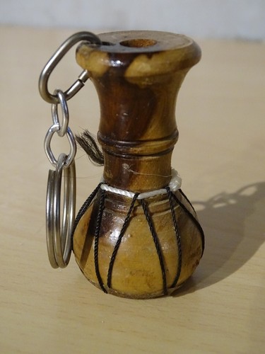 Porte clé tam - tam,