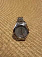Montre à quartz solaire SEIKO